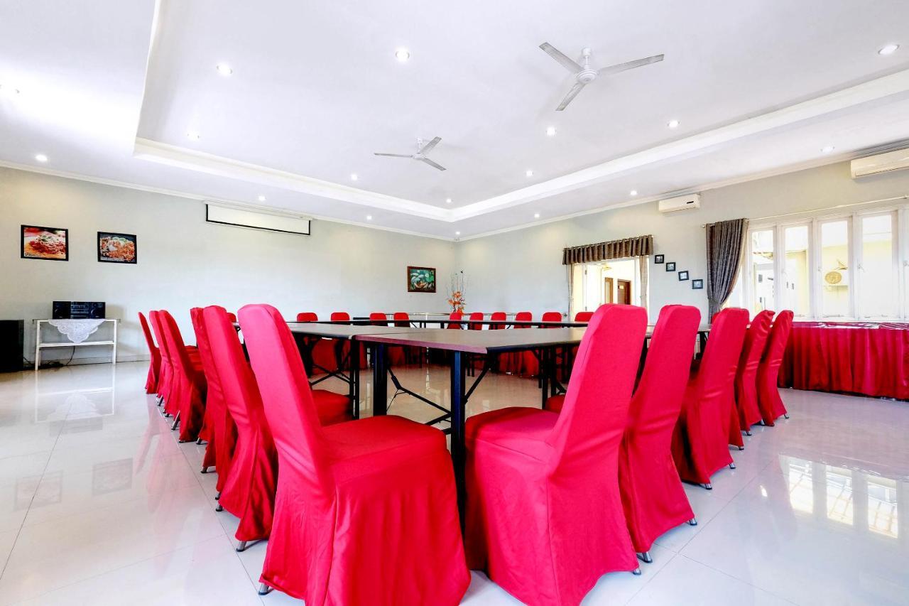 เรดดอร์ซ พลัส แอต โฮเทล สตาร์ 88 Hotel Tugu ภายนอก รูปภาพ