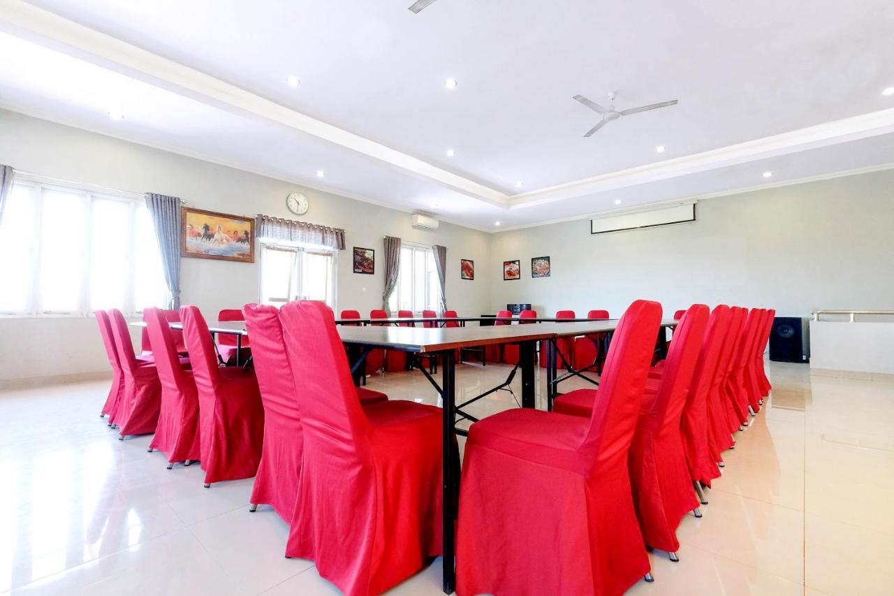 เรดดอร์ซ พลัส แอต โฮเทล สตาร์ 88 Hotel Tugu ภายนอก รูปภาพ