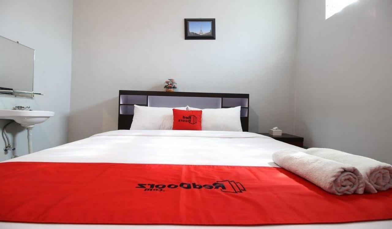 เรดดอร์ซ พลัส แอต โฮเทล สตาร์ 88 Hotel Tugu ภายนอก รูปภาพ